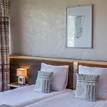 Hotel Castel 3*